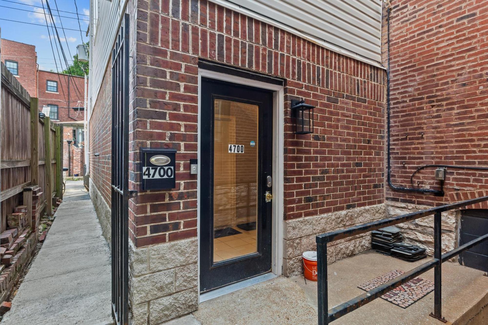 West End Whimsy | Jz Vacation Rentals Tower Grove 外观 照片